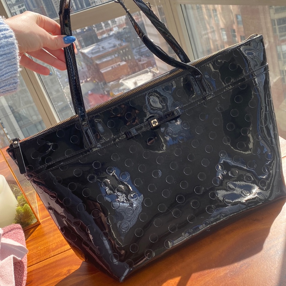 Black Kate Spade purse
